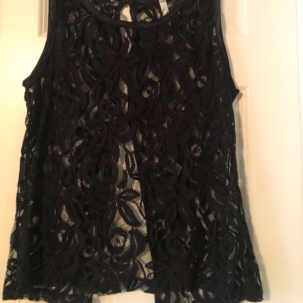 Flowery Tank
